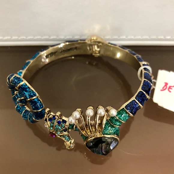 Reserved for Amber‼️ - Picture 3 of 4